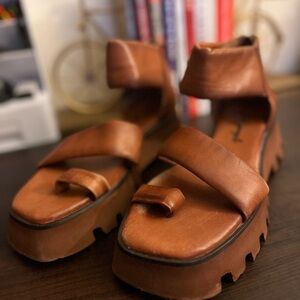 Free People Tan Leather Chunky Sandals